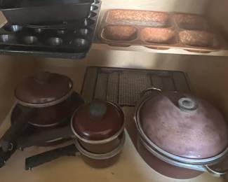 Club pans
