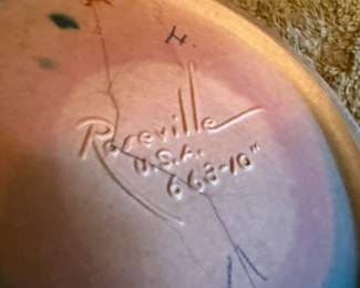 1940s Roseville Pottery Pink & Green Water Lily Jardiniere 663- 10"