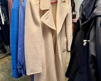Ilgwu Cream Overcoat