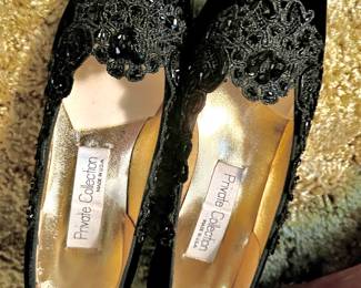 1980s Private Collection Black Sequined Kitten Heels – Size 10