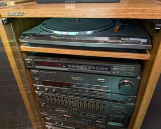 Technics Automatic Turntable – SL-BD27, Technics AM/FM Stereo Tuner Quartz Synthesizer – ST-S98, Technics Stereo Integrated Amplifier – SU-V98, Technics Stereo Graphic Equalizer – SH-8017, Technics Double Cassette Deck – RS-T19, Technics AV Surround Sound Processor – SH-AV45, Technics Multi Compact Disc Player – SL-P405C