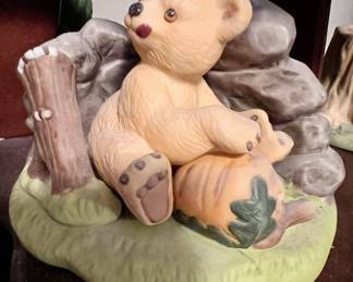 1984 Franklin Mint Woodland Surprises Figurines with Display Stand