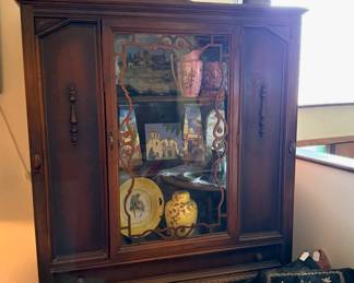 Curio Cabinet with Scrollwork Glass Front