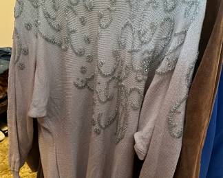 Nordstrom Individualist Sportswear White Sweater with Silver Scrolled Design – Size Large