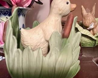 1984 Franklin Mint Woodland Surprises Figurines with Display Stand