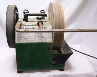 Tormek SuperGrind 2000 Sharpening System