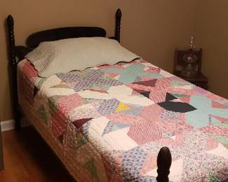Antique twin bed