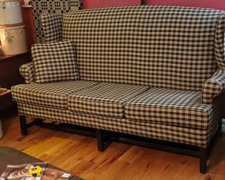 Quality chesterfield style sofa