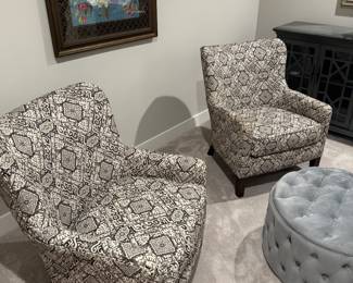 Pair of Chairs / ottoman