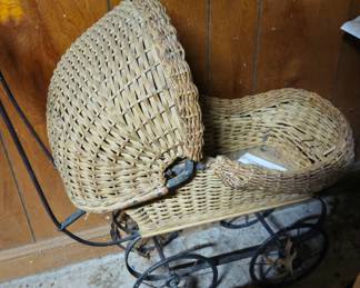 Small wicker doll buggy or pram