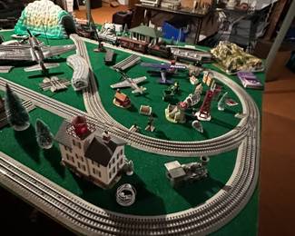 Lionel Train Set