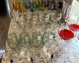 Beautiful glassware! Awesome sets for entertaining!