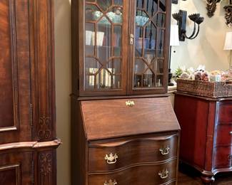 Gorgeous vintage armoire with beautiful glass display and plenty of storage space!