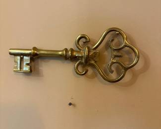 brass skeleton Key wall decor 
