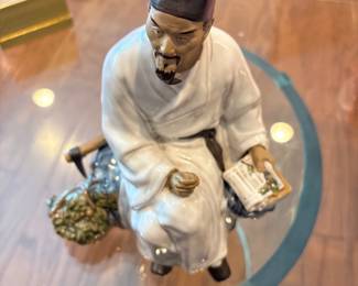 Figurine of Li Shizhen, a prominent Chinese herbalist and physican from the Ming Dynasty 