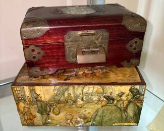 antique boxes 