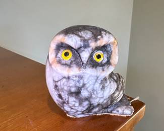 Italian Alabaster OWL sculpture 
