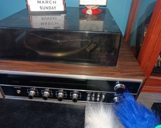 All in one stereo with turntable