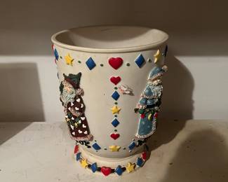 Ceramic  waste basket