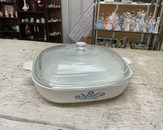 Corning Ware Blue Cornflower Casserole Dish w/Lid