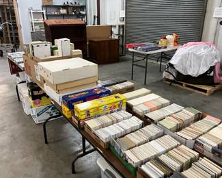Trading Cards & Boxes