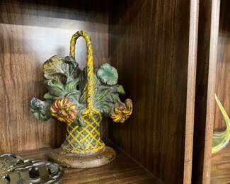 Cast Iron Flower Basket Door Stop