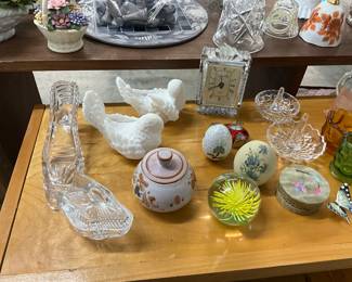 Crystal Collectible Shoe - A. Santini Dove Figurines - Trinket Boxes, Paperweight - Decorative Eggs - Ring Holders