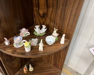 Assorted Miniature Items