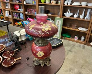 Gone with the Wind Style Table Lamp
