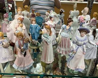 Assorted Figurines - Homco / Home Interiors