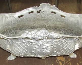 Cast Aluminum Flower Pot