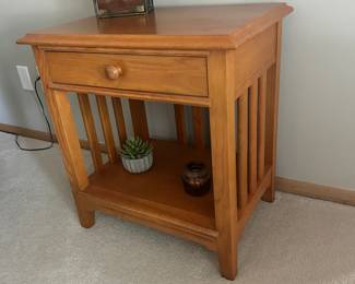 Mission Oak style 1 - drawer end table.