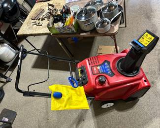 Toro Power Clear 21” wide cut 4 cycle engine with electric start.