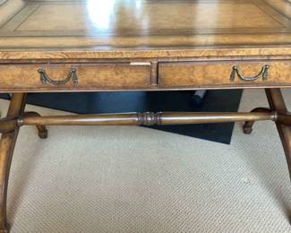 Kreiss Desk