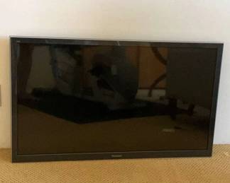 Panasonic 42 1080 Flat Screen Tv
