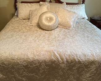 King size bed
