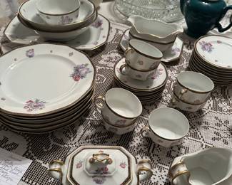 Vintage dinnerware
