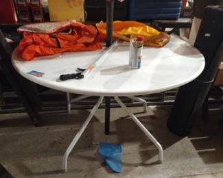 metal patio table