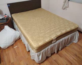 DOUBLE BED $40 OBO