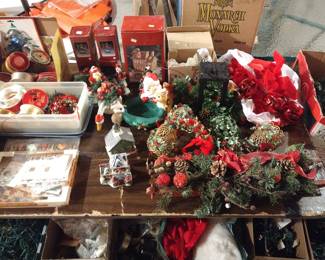 CHRISTMAS DECOR