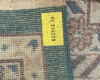 #34 100% Wool Rug Green and Beige 9' X 12'