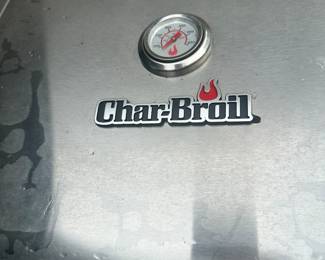#59 - $150 - Char-broil Performance Thru infrared with cover
