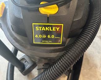 #68 - $36 - Shop vac Stanley 4.0hp 6.0 gallon wet dry vac