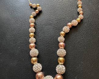 #J - $320 - 10kt yellow/pink gold bead necklace 9.73gr. 18"L