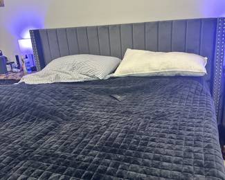 #53 - $1,500 -King Sven & Son bliss adjustable bed with 12 " memory foam split king ($2200 1 year)