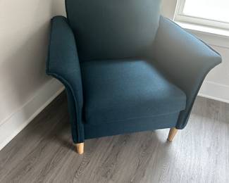 #28 - $110 - Blue armchair 28tx35wx32d modern frame