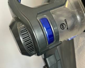 #72 - $36 - Moosoo vacuum stick rechargeable