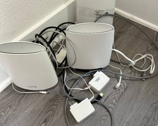 #81 - $280 - Netgear RBK753S 100NAS Orbi Wifi mesh system