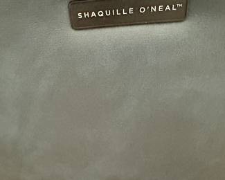 #35 - $200 - Office Shaquille O'Neil Zephyrus Ergonomic Bonded Leather High-Back chair 4'Hx30Wx24D