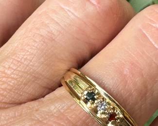 #C - $195- 14kt yellow gold/3 stones/ sz 8 1/4 - 3.81gr